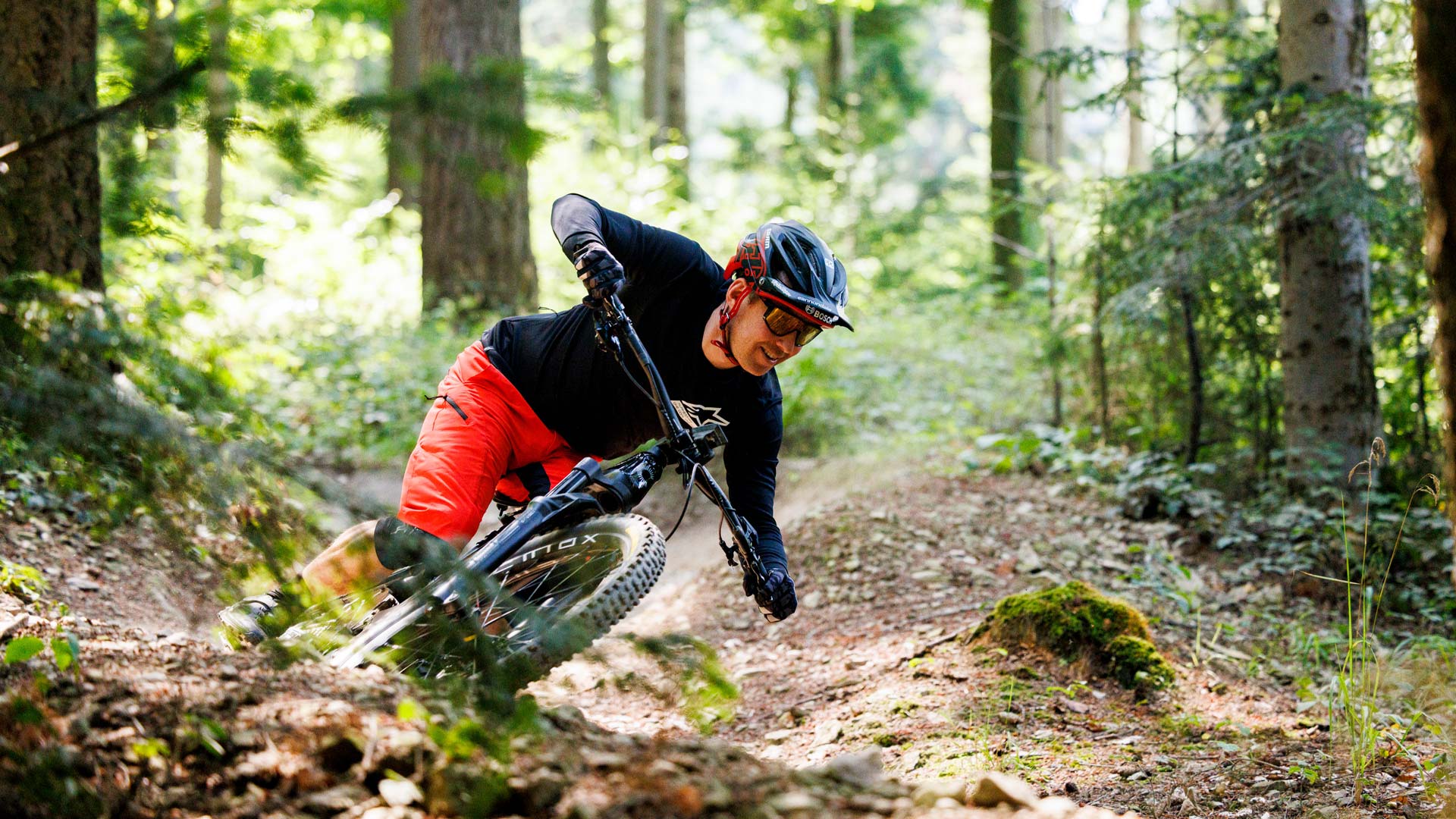Ride First - Moterra Neo