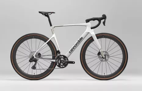 Nový závodní gravel bike SuperX