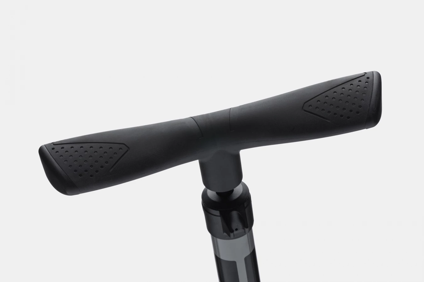 Precise Floor Pump - Stealth Grey