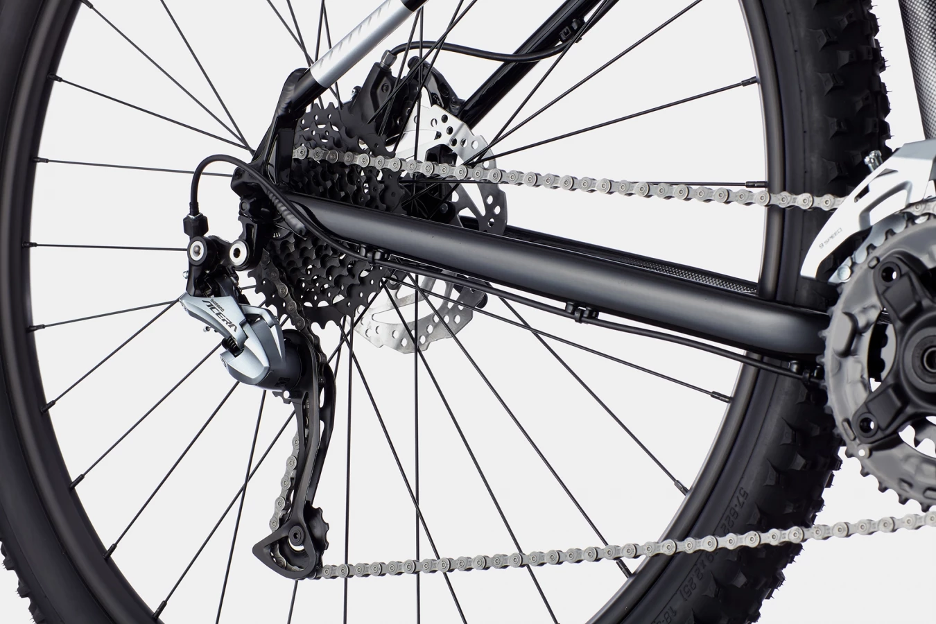 Trail 7 - Black